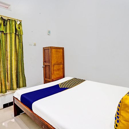 Oyo Life 91866 Paradise Ok Kost Syariah Mojokerto Extérieur photo