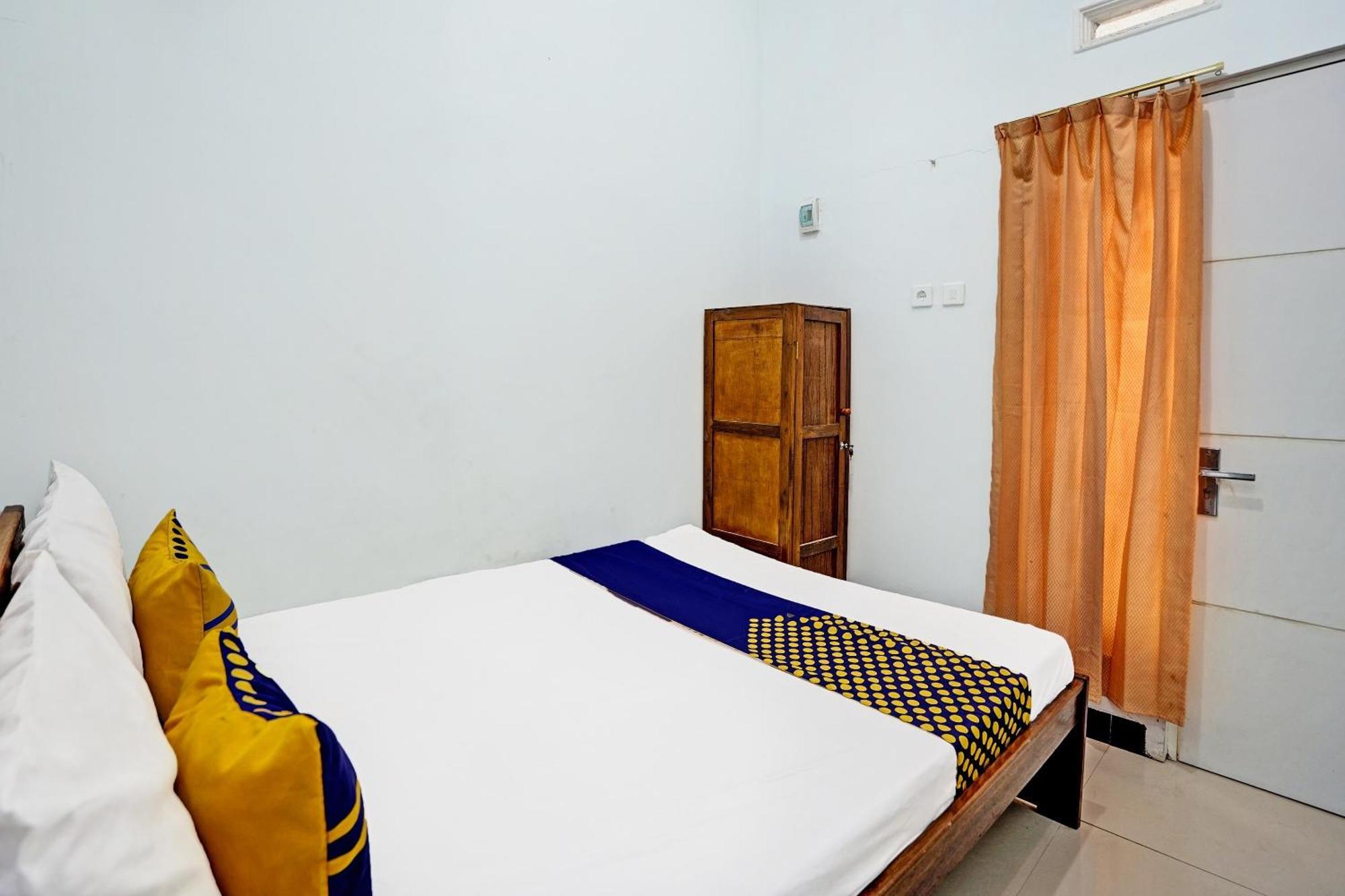 Oyo Life 91866 Paradise Ok Kost Syariah Mojokerto Extérieur photo